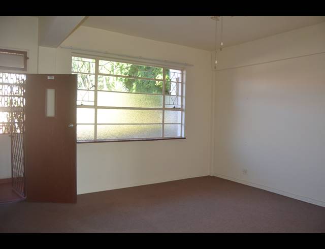1 BEDROOM FLAT FOR SALE IN SCOTTBURGH CENTRAL